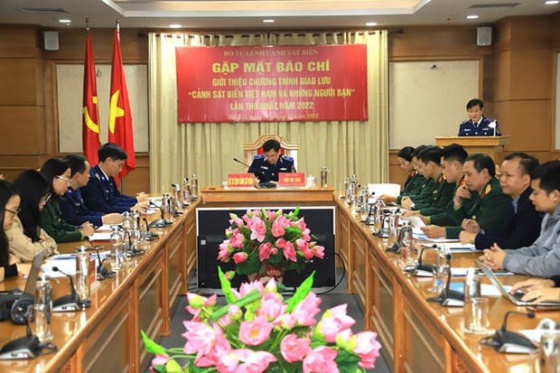 Nutrida participacion en programa de intercambio sobre Guardia Costera vietnamita hinh anh 2