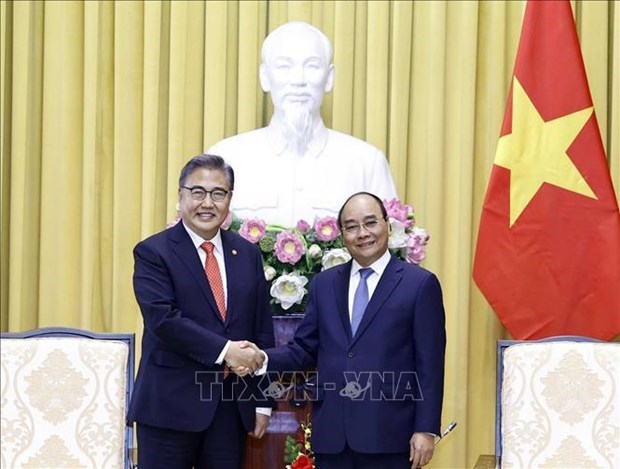 Visita de presidente vietnamita a Corea del Sur marca un gran avance en nexos bilaterales hinh anh 2