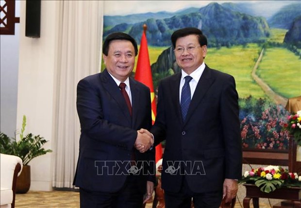 Vietnam apoya desarrollo de Laos, afirma un funcionario hinh anh 1