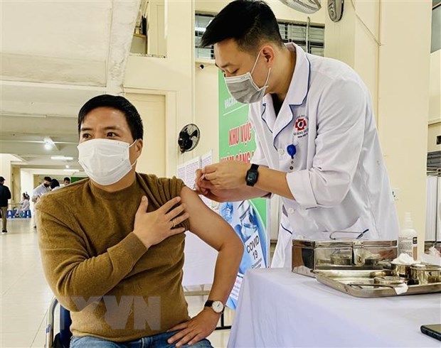 Vietnam anuncia 500 nuevos casos de COVID-19 este miercoles hinh anh 1