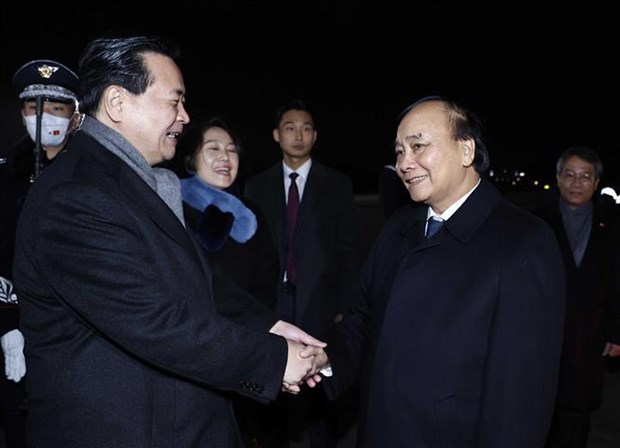 Presidente de Vietnam concluye con exito visita de Estado a Corea del Sur hinh anh 2
