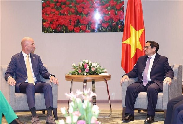 Vietnam pide apoyo a empresas neerlandesas con fuentes de capital para desarrollo hinh anh 3