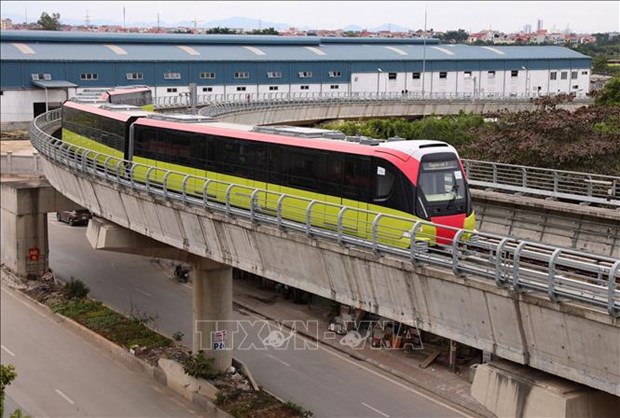 Eficiencia de ferrocarril urbano Nhon-Hanoi alcanza 99,65 por ciento hinh anh 1