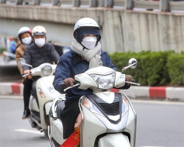 Norte de Vietnam: Ola de frio baja la temperatura a menos de 10 grados hinh anh 1