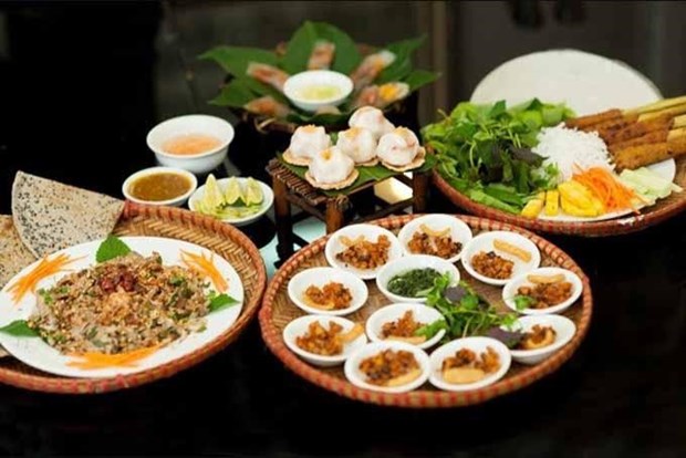 Anuncian los 121 platos tipicos de Vietnam hinh anh 2