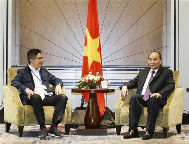 Presidente vietnamita exhorta a mayores inversiones de empresas indonesias hinh anh 1