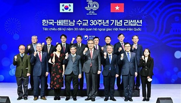 Cancilleria surcoreana efectua banquete para aniversario de relaciones con Vietnam hinh anh 2