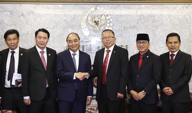 Presidente vietnamita se entrevista con dirigentes parlamentarios indonesios hinh anh 2