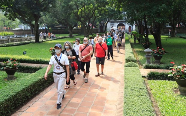 Hanoi recibe 18,7 millones de turistas en 2022 hinh anh 1