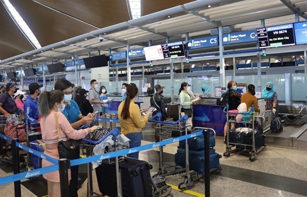 Vietnam Airlines aumenta frecuencia de vuelos para la fiebre de viajes de fin de ano hinh anh 1