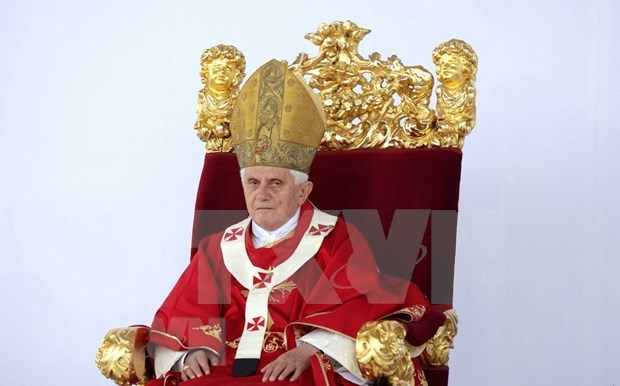 Envian condolencias a la comunidad catolica vietnamita por el fallecimiento del Papa Emerito Benedicto XVI hinh anh 1