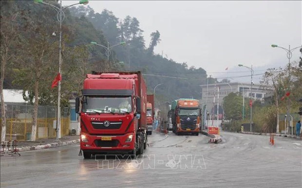 Recuperan intercambio comercial y viaje a traves de puerta fronteriza entre Vietnam y China hinh anh 1