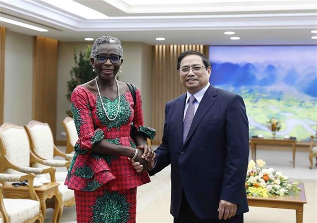 Primer ministro de Vietnam recibe a subdirectora gerente del FMI hinh anh 1
