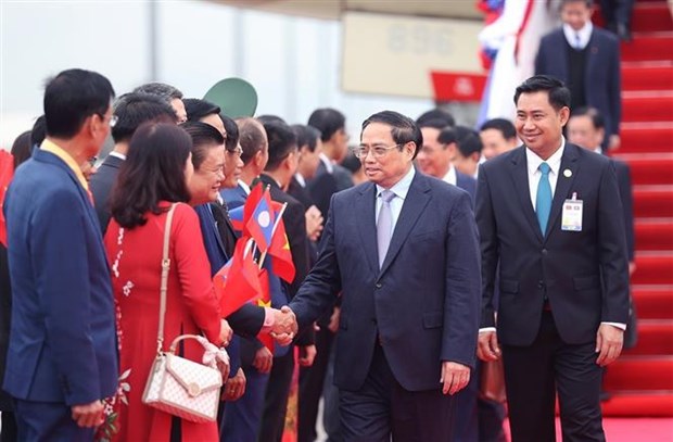 Premier vietnamita inicia visita oficial a Laos hinh anh 2
