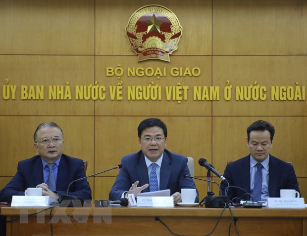 Resaltan aportes de vietnamitas en pais y exterior al desarrollo nacional hinh anh 1