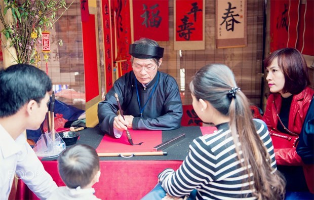 Festival de caligrafia en Templo de Literatura retorna tras dos anos de interrupcion hinh anh 1