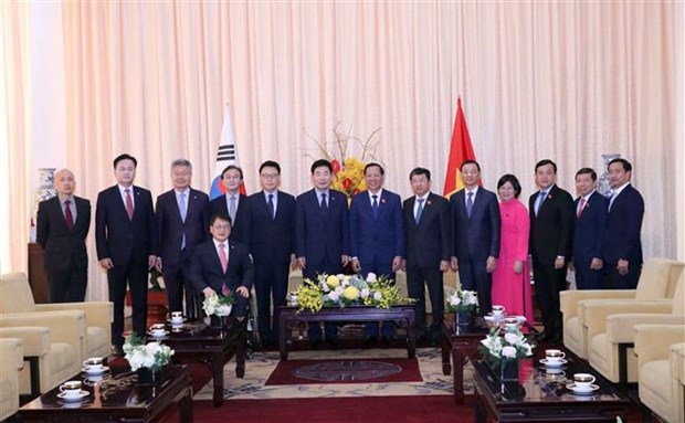 Presidente legislativo sul-coreano se reúne com autoridades da cidade de Ho Chi Minh hinh anh 2