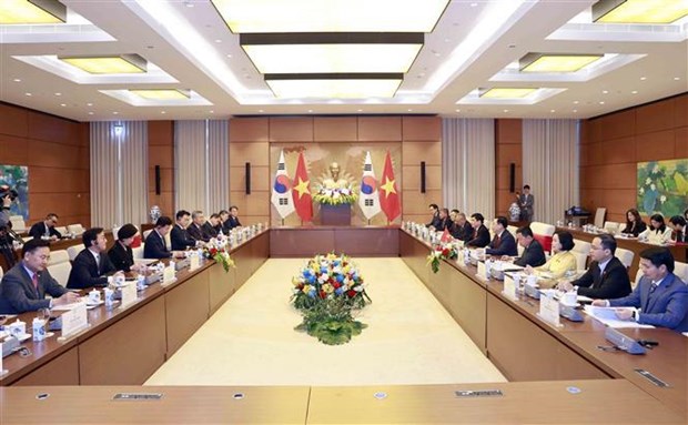 Presidente del Parlamento vietnamita sostiene conversacion con su homologo surcoreano hinh anh 2