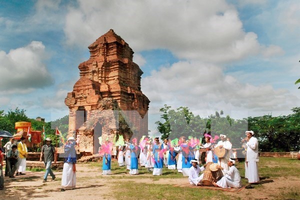 Ninh Thuan, tierra de misteriosos templos de Cham hinh anh 1