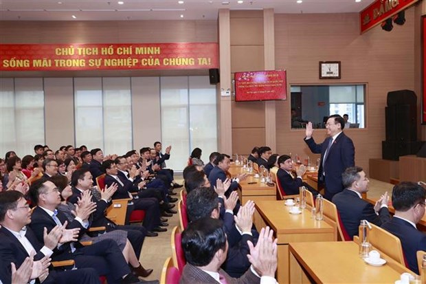 Presidente parlamentario vietnamita visita auditoria estatal hinh anh 1
