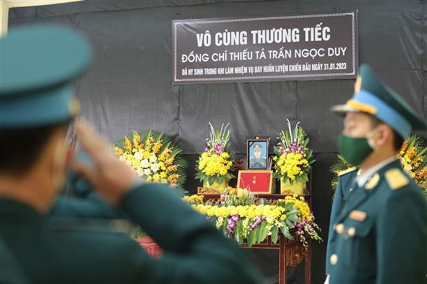 Honran a piloto vietnamita fallecido con Insignia de Juventud Valiente hinh anh 1