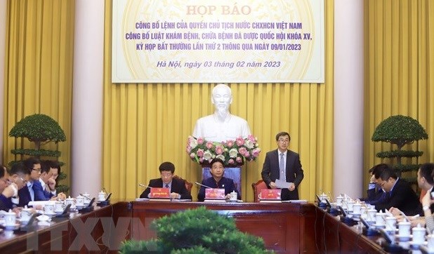 Anuncian Ordenanza sobre Ley de Examen y Tratamiento Medico de Vietnam hinh anh 1