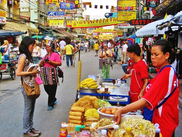 Bangkok pone a prueba espacio libre para vendedores ambulantes hinh anh 1