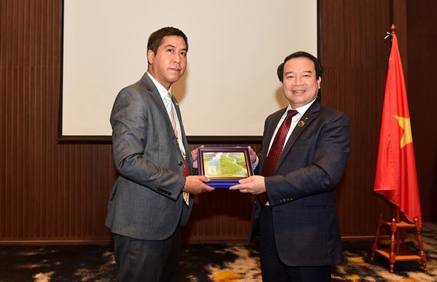 Asociacion de Viajes Asia-Pacifico sigue apoyando capacitacion de personal vietnamita hinh anh 1