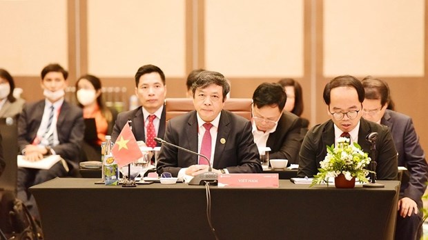 Vietnam propone mayor cooperacion de la ASEAN en el sector turistico hinh anh 2