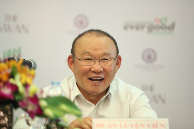 Entrenador Park Hang-seo ayudara a abrir una academia de futbol en Vietnam hinh anh 1
