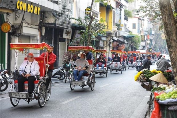 Vietnam apunta a recibir 110 millones de turistas en 2023 hinh anh 2