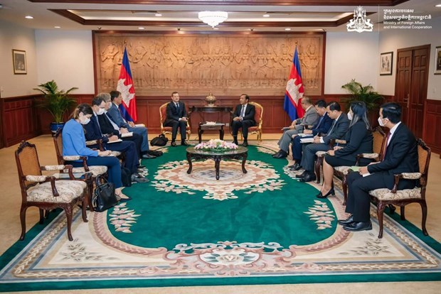 Camboya y Francia promueven colaboracion bilateral en todos los campos hinh anh 1