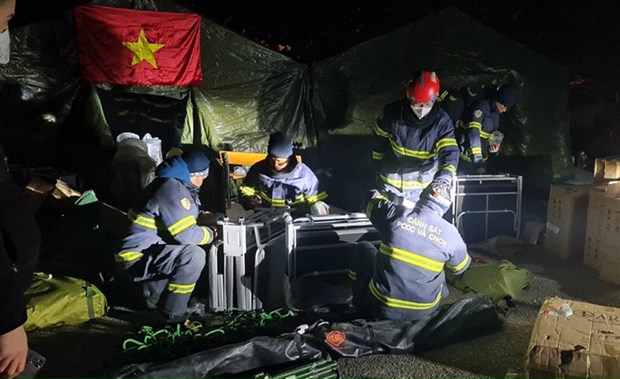 Mision vietnamita inicia operaciones de rescate en Turquia hinh anh 1