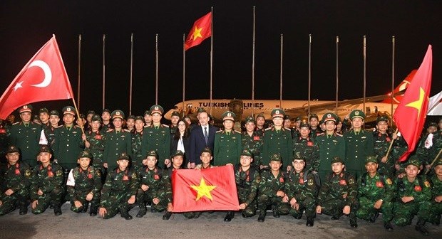 Vietnam envia segundo equipo de rescate a Turquia hinh anh 1
