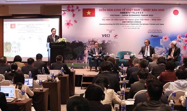 Gobierno vietnamita se compromete a facilitar inversiones de empresas japonesas hinh anh 1