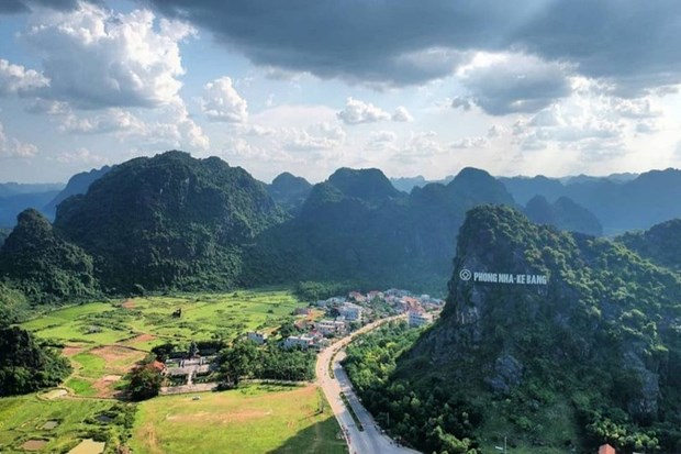 Pueblo vietnamita entre destinos inspiradores para conocer gente nueva hinh anh 1