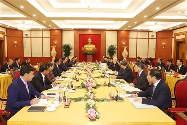 Partidos gobernantes de Vietnam y Camboya fortalecen cooperacion hinh anh 2
