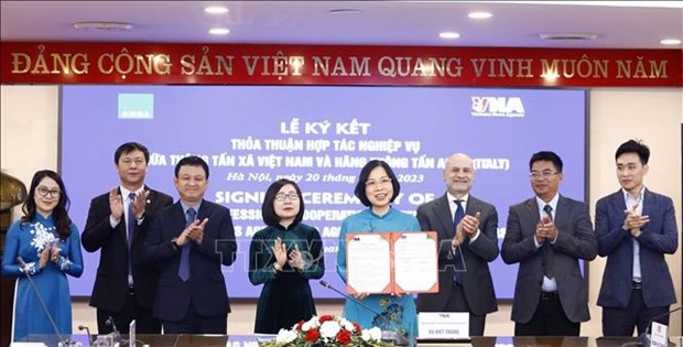 VNA y ANSA firman un acuerdo de cooperacion hinh anh 1