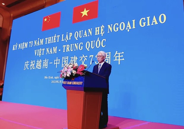 Celebran 73 aniversario de relaciones diplomaticas Vietnam-China hinh anh 1