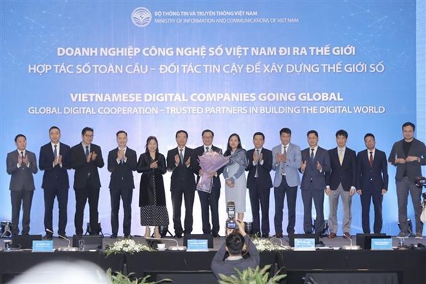 Empresas vietnamitas de tecnologia informatica fortalecen cooperacion digital global hinh anh 2