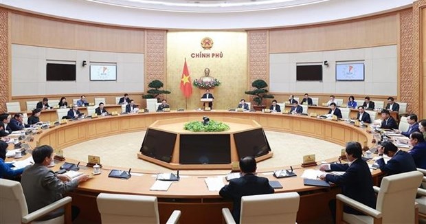 Premier vietnamita insta a garantizar estabilidad macroeconomica hinh anh 1