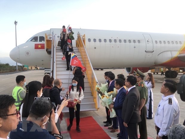 Reanudan viajes grupales de China a Vietnam a partir del 15 de marzo hinh anh 1