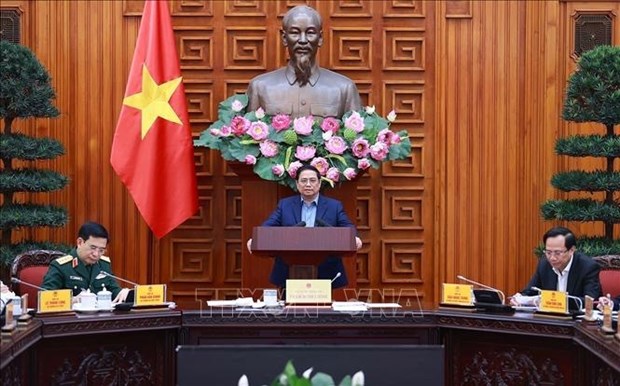 Premier vietnamita pide proactividad en trabajo de defensa civil hinh anh 1