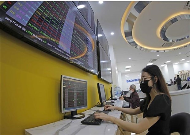 Inversores vietnamitas abren casi 100 mil cuentas de valores en dos primeros meses de 2023 hinh anh 1