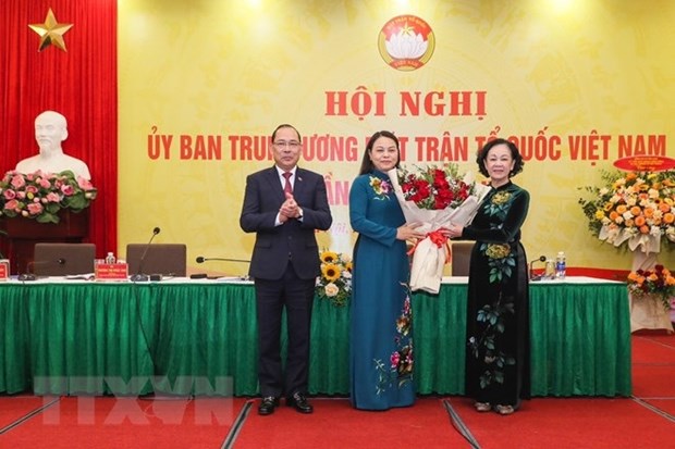 Frente de la Patria de Vietnam tiene dos nuevos vicepresidentes hinh anh 1