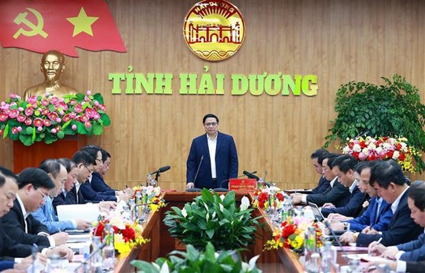 Premier vietnamita revisa resultados de desarrollo socioeconomico de provincia de Hai Duong hinh anh 1