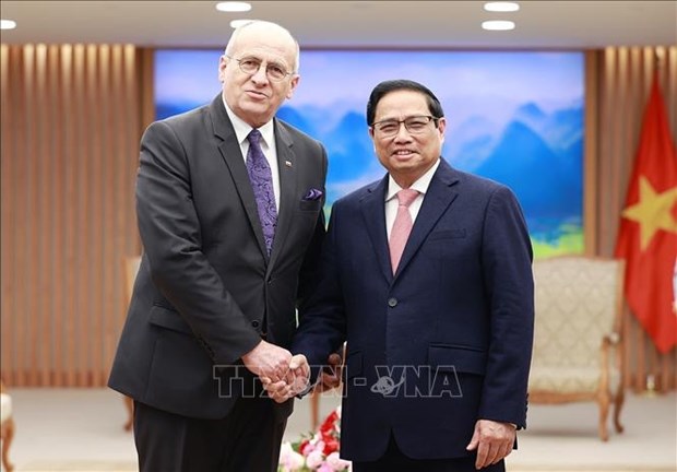 Vietnam aspira a fortalecer cooperacion multifacetica con Polonia, afirma premier hinh anh 1
