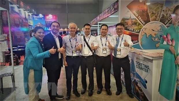 Vietnam Airlines promueve imagen de Vietnam en Feria de Turismo de Malasia 2023 hinh anh 1