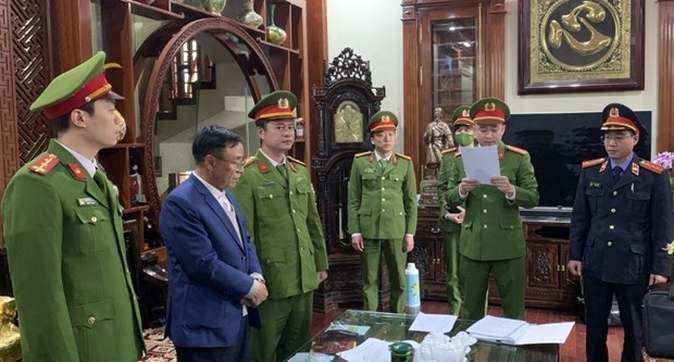 Aplican sanciones disciplinarias contra varios funcionarios vietnamitas hinh anh 1