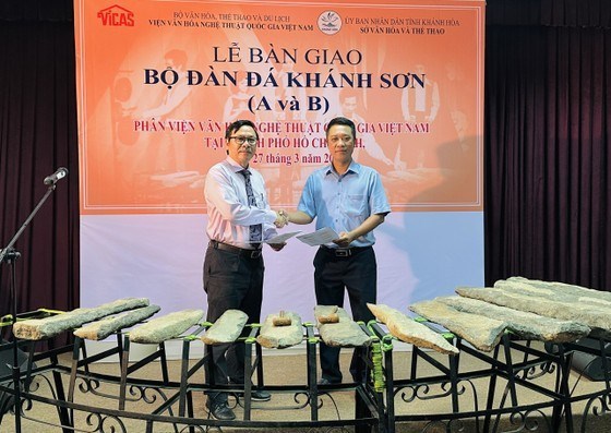 Litofonos antiguos regresan a provincia vietnamita tras 40 anos hinh anh 1